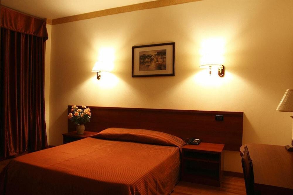 Hotel Geo Róma Kültér fotó